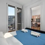Rhodes Central Apartment